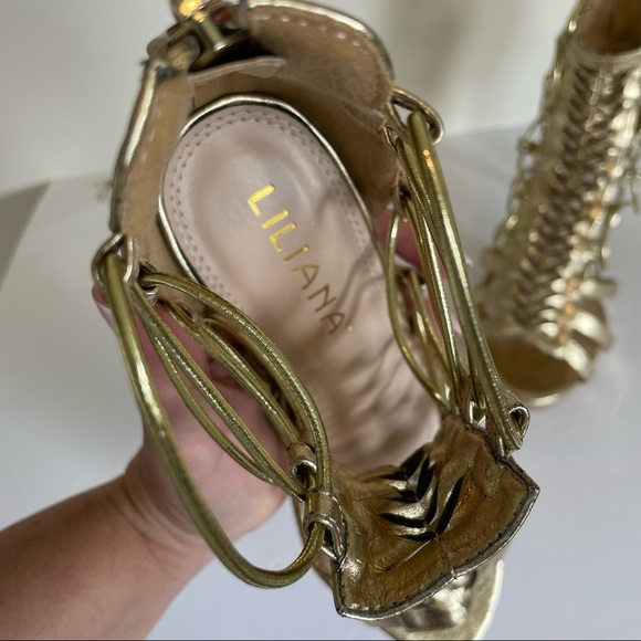 Liliana Gold Sexy Stiletto Heels. Size 10 - Picture 2 of 10